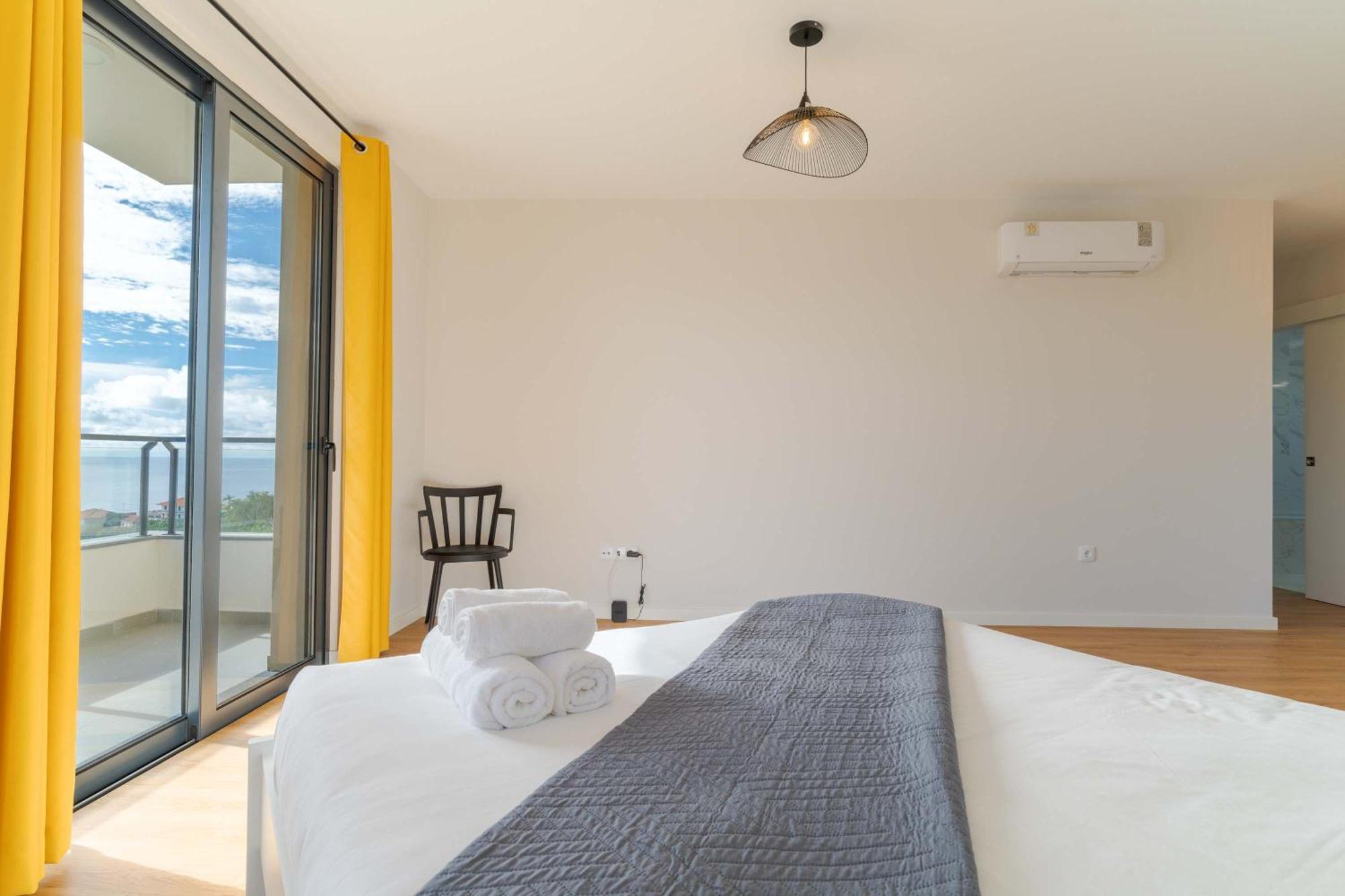 Banana Tree Apartment Camara de Lobos Ngoại thất bức ảnh